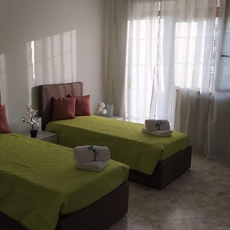 Malias Appartement Bari Buitenkant foto