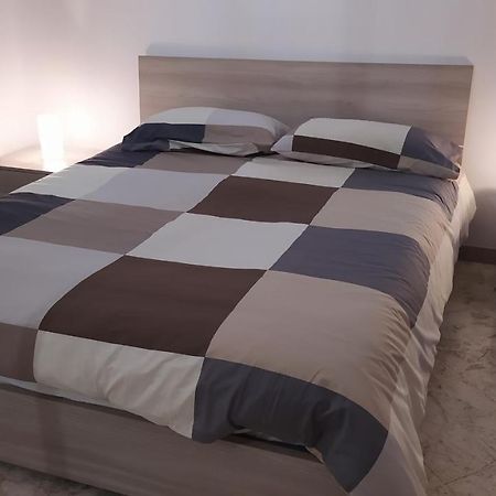Malias Appartement Bari Buitenkant foto
