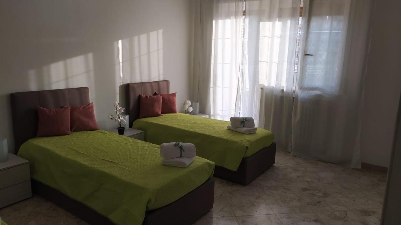 Malias Appartement Bari Buitenkant foto