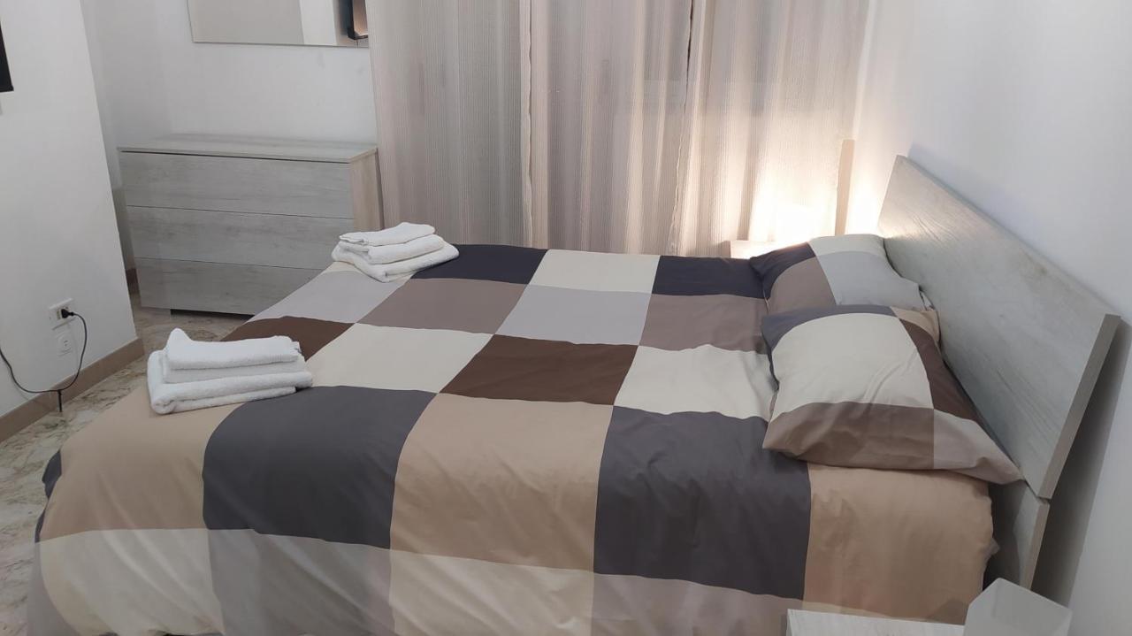 Malias Appartement Bari Buitenkant foto