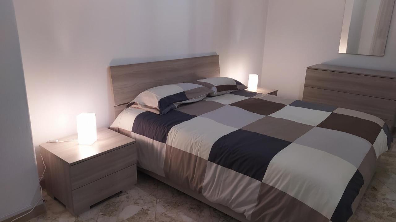 Malias Appartement Bari Buitenkant foto